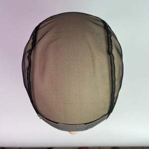 Gorro de encaje elástico de silicona para cabello largo, peluca ventilada, herramienta de bricolaje, peluca de oreja cómoda para mujer, gorro de peluca reutilizable - Product Image 5