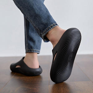 Zuecos de Jardín Unisex 2026, Nuevos, de EVA, Punta Cerrada, Suela Gruesa, Antideslizantes, Impermeables, Transpirables y Duraderos - Product Image 2