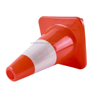 Cône de signalisation routière en PVC haute visibilité 30 cm avec base en caoutchouc et col réfléchissant pour zones de travaux routiers – Approvisionnement B2B en gros - Product Image 2