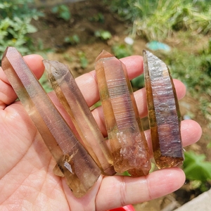 Points de cristal de quartz fumé de roche naturelle en gros Cristal de guérison brut - Product Image 4