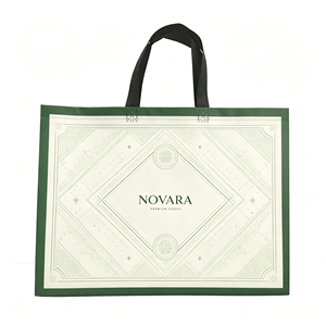 Sac fourre-tout personnalisé en non-tissé imprimé, sac à main réutilisable tendance avec bandoulière pour magasin de vêtements - Product Image 1