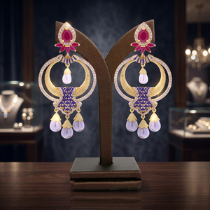 Elegante chapado en oro tradicional AD pendientes colgantes de lujo personalizado Artificial joyería de lujo de moda de fiesta proveedor de joyería de moda - Product Image 1