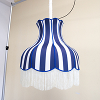Luckygoods LT240086-4 Lustre suspendu décoratif à LED avec franges et tissu pour mariages, fêtes et tentes