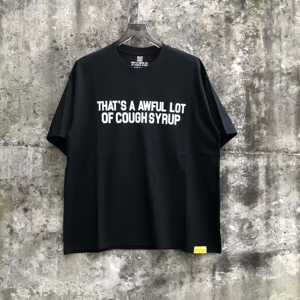 T-shirt da uomo stampata in cotone 100% di alta qualità, taglio oversize, con stampa 'THAT'S a AWFUL LOT of COUGH SYRUP', scansionabile - Product Image 3