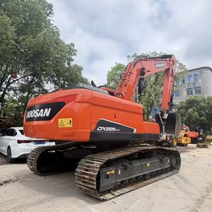 Excavadora de cadenas DOOSAN DX225LCA usada de 22 toneladas, excavadora Doosan de segunda mano con pocas horas de trabajo. - Product Image 5