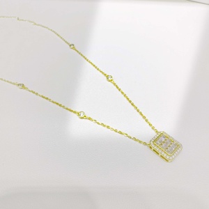 Joyería OEM de plata 925, collar con lazo de la amistad, gota de agua, circonita de moda, chapado en oro de 18K para niña. - Product Image 2
