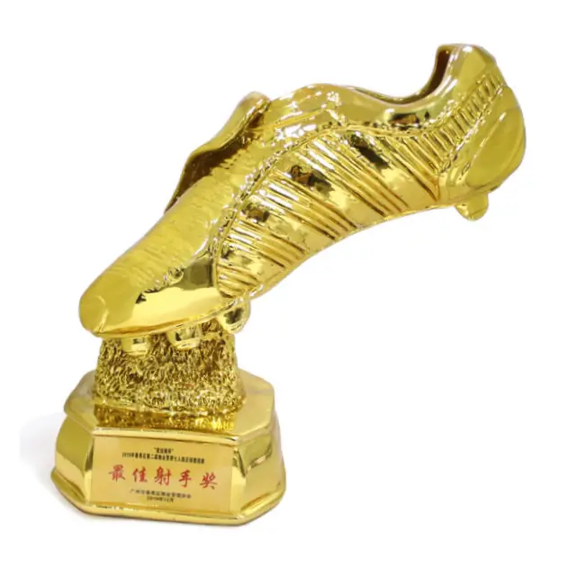 Piala Sepatu Sepak Bola 3d Resin Emas Kustom Desain OEM Pabrikan