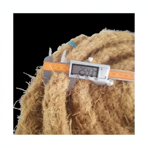 100% fibres de noix de coco naturelles FIL DE CORDE DE COIR Filet de jardin écologique et biodégradable du Vietnam - Product Image 1