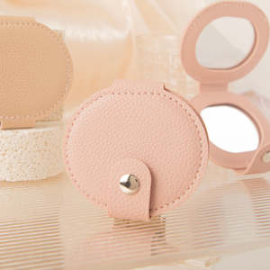 Oval Pu Leather <b>Compact</b> <b>Mirror</b> Double Sided Folding With Snap Button Closure Portable Pocket <b>Mirror</b> For Women Girls Wholesale - Product Image 3