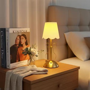 Modern American-style Dome Lampshade Battery-Powered <b>Touch</b> Control Dimmable LED Table <b>Lamp</b> Metal Base for Hotel/Restaurant Room - Product Image 1