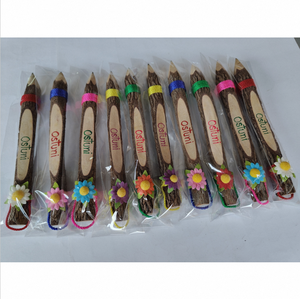 ดินสอไม้แกะสลักแบบคลาสสิก เป็นมิตรกับสิ่งแวดล้อม ทำด้วยมือ 100% จากไม้ตมะรุม ความยาว 17 ซม. จากประเทศไทย ของเล่น - Product Image 5