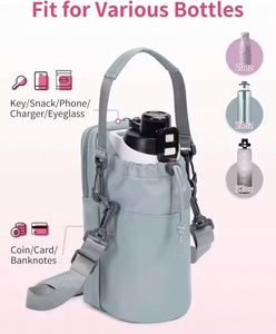 Échantillon gratuit : porte-bouteille d'eau unisexe en polyester, personnalisé avec cordon de serrage, pour le sport, la mode, l'école, la gym, la randonnée, avec poche pour téléphone (40 oz) - Product Image 2