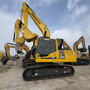 Excavadora Komatsu 200 de 20 Toneladas, Motor Cummins, Cucharón de 1m, Potencia de 110kW, Modelo 2025, 300 Horas, Martillo Rompedor - Product Image 1