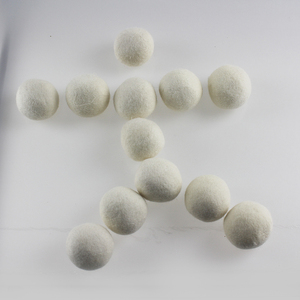 Boules <span class=keywords><strong>de</strong></span> séchage en feutre <span class=keywords><strong>de</strong></span> laine blanches en gros – Produits <span class=keywords><strong>de</strong></span> <span class=keywords><strong>lessive</strong></span> pour la maison - Product Image 3