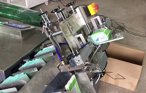 Machine d'emballage semi-automatique pour serviettes hygiéniques et produits d'hygiène jetables avec contrôle PLC pour 10 à 40 pièces par <span class=keywords><strong>sac</strong></span> - Product Image 5