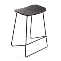 Tabouret de bar moderne à hauteur de comptoir, siège en plastique, structure en métal thermolaqué, chaise de bar pour îlot de cuisine, café, bistrot, bar à domicile