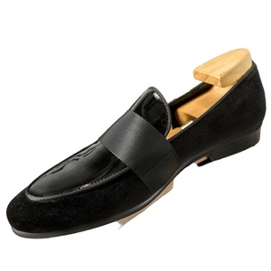 Chaussures habillées classiques à enfiler pour hommes, en cuir véritable, confortables et luxueuses, idéales pour le bureau, les occasions décontractées et les soirées – Collection Printemps – Offre Spéciale - Product Image 1