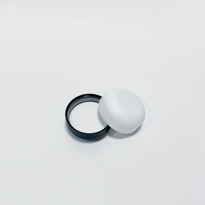 Couvercles en plastique à l'épreuve des enfants de 53mm lisses sur le côté en forme de rond noir mat et blanc - Product Image 5