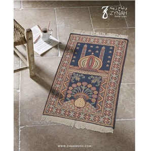 Alfombra de Oración de Lana Hecha a Mano de Calidad de Exportación, Alfombra Musulmana Duradera y Suave para el Namaz, para Uso Diario en la Adoración, en Venta - Product Image 2