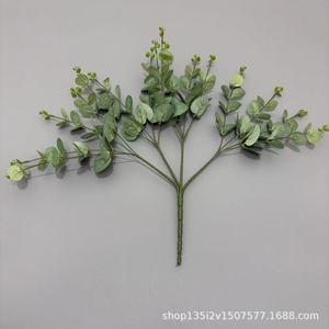 Flores Artificiales Qiye, Ramo de Eucalipto Verde Claro y Verde Oscuro, Estilo Bosque, Decoración para Bodas y Hogar - Product Image 2