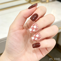 24 stuks wijnrode gouden folie opzetnagels met geruit design, glanzend, herbruikbaar, met lijm, DIY nagelset