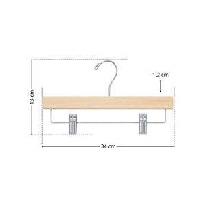 Cintres en bois massif avec logo personnalisé et pinces métalliques coulissantes pour jupes et shorts – Prix avantageux en gros - Product Image 4