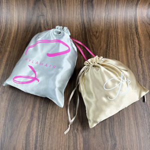 Pochettes personnalisées en satin bleu clair et or champagne avec cordon de serrage, imprimées du logo, pour emballage de perruques et de mèches, sacs de rangement anti-poussière en satin - Product Image 6