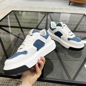 Chaussures décontractées bleues sur mesure de créateur haut de gamme, antidérapantes, confortables, élégantes et polyvalentes pour hommes - Product Image 3