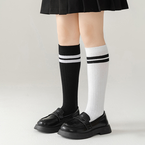 <span class=keywords><strong>Chaussettes</strong></span> courtes pour enfants Printemps/Été en coton fin, <span class=keywords><strong>chaussettes</strong></span> d'étudiant pour filles et garçons, <span class=keywords><strong>chaussettes</strong></span> montantes blanches respirantes en jacquard pour bébés - Product Image 2