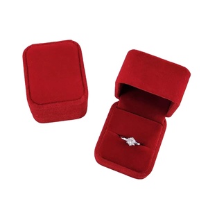 <span class=keywords><strong>Caja</strong></span> de Joyería de <span class=keywords><strong>Terciopelo</strong></span> Rojo de Lujo al por Mayor, <span class=keywords><strong>Caja</strong></span> de Embalaje de <span class=keywords><strong>Terciopelo</strong></span> para Anillos, Pendientes, Collares y Pulseras - Product Image 5
