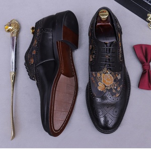 Zapatos Formales de Negocios de Otoño para Hombre y Mujer, Estilo Británico, con Cordones, Brocados y Bordados de Alta Gama - Product Image 4