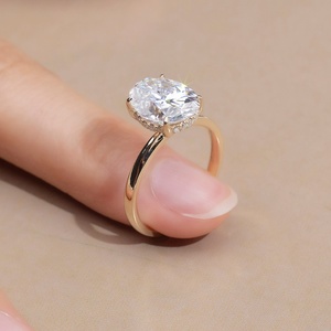 Anillo de Diamantes Solitario de Compromiso de Oro de 14K con Joyería Personalizada MSR-1226, Anillo de Diamantes Cultivados en Laboratorio de Forma Ovalada de 2.58ct D VS1 - Product Image 4