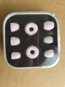 Tapones de silicona reutilizables rosas tipo brida para los oídos, con cancelación de ruido para dormir, reducción de sensibilidad, protección contra ronquidos y para viajes. - Product Image 4