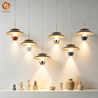 Lustre suspendu moderne minimaliste en aluminium à LED, CRI 90 élevé, garantie 2 ans, taille moyenne, pour salle à manger