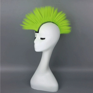 Parrucca Adesiva Mohawk per Casco Moto, Bici, Sci, Snowboard - Accessorio per Costumi Skinhead - Product Image 5