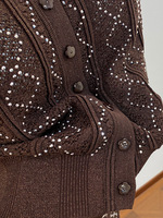 Ensemble décontracté jupe et cardigan en maille à manches longues, col rond, ajouré, orné de strass, élégant, Nouveautés Automne 2026, Sept Couleurs