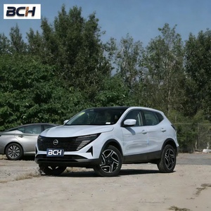 Venta al por Mayor de <span class=keywords><strong>Nissan</strong></span> Qashqai 2024 de <span class=keywords><strong>Segunda</strong></span> <span class=keywords><strong>Mano</strong></span>, <span class=keywords><strong>SUV</strong></span> Compacto de 5 Plazas, Gasolina, Automático, Volante a la Izquierda, Buen Estado, Euro VI, Asientos de Cuero - Product Image 1