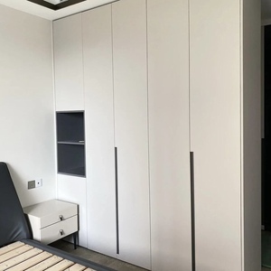 Armario de <span class=keywords><strong>madera</strong></span> blanca de alta calidad hecho <span class=keywords><strong>a</strong></span> <span class=keywords><strong>medida</strong></span>, muebles de dormitorio simples y modernos, armario de almacenamiento de ropa ecológico para el hogar - Product Image 1