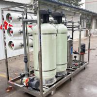Équipement de traitement d'eau complet personnalisé, système d'eau RO industriel, machine à eau pure RO à deux étages pour l'eau potable