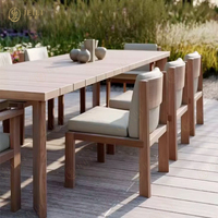 Ensemble de table et chaises en teck moderne JEILI pour restaurant commercial, mobilier d'extérieur, chaise longue de piscine, coussin blanc pour villa au bord de la piscine