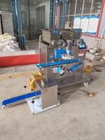 Machine de moulage par extrusion alimentaire pour la fabrication de gâteaux aux truffes, machine de formage de boules de snacks, ligne de production automatique de mochi