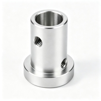 Support en L en aluminium usiné CNC sur mesure, plaque à fentes et douille à bride pour l'automatisation industrielle