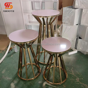 Mesa para Pastel de Acero Inoxidable Dorado de Alta Calidad con Superficie Blanca, Ideal para Decoración de Fiestas de Cumpleaños, Venta Directa de Fábrica - Product Image 1