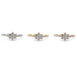 Bague de fiançailles et de mariage classique en or blanc massif 18 carats, sertie de diamants ronds en grappe, design romantique sur mesure pour femme - Product Image 4