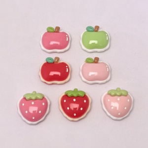 Abalorios <span class=keywords><strong>de</strong></span> resina <span class=keywords><strong>de</strong></span> manzana planos <span class=keywords><strong>de</strong></span> 22 mm en rojo y verde, cabujones <span class=keywords><strong>de</strong></span> fresa planos en rosa y rojo para decoraciones artesanales <span class=keywords><strong>de</strong></span> slime DIY - Product Image 2