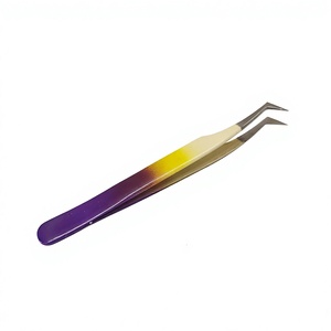 Pince à épiler 12 cm, pour extensions de cils, avec revêtement en plastique PVC, sur la poignée, très coloré, 1 pièce - Product Image 2