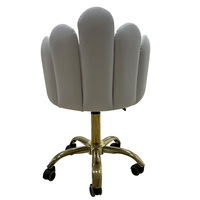 Tabouret en cuir rose de luxe avec roulettes, chaise de salon de beauté moderne, petite chaise de barbier