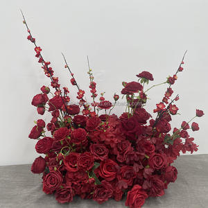 Arrangement floral de sol en rose <span class=keywords><strong>rouge</strong></span> artificielle personnalisée, boule de fleurs, centre de <span class=keywords><strong>table</strong></span> de fête de mariage avec <span class=keywords><strong>chemin</strong></span> de fleurs rouges - Product Image 1