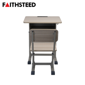 Set Scrivania e Sedia per Studenti Faithsteed, Regolabile in Altezza, in MDF, Arredo Scolastico con Ampio Scomparto Porta Libri - Product Image 4