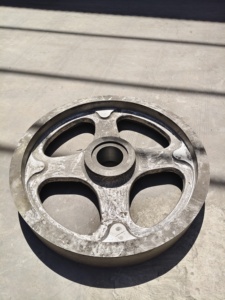 Volant d'inertie industriel en fer SG moulage OEM pour générateurs grues et machines lourdes - Product Image 2